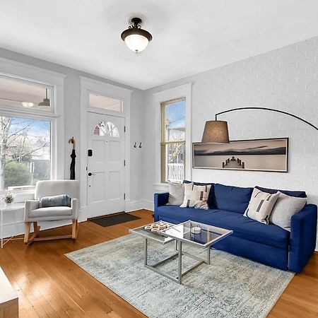 Apartmán Modern European 1Br Near Dt-Historic St Columbus Exteriér fotografie