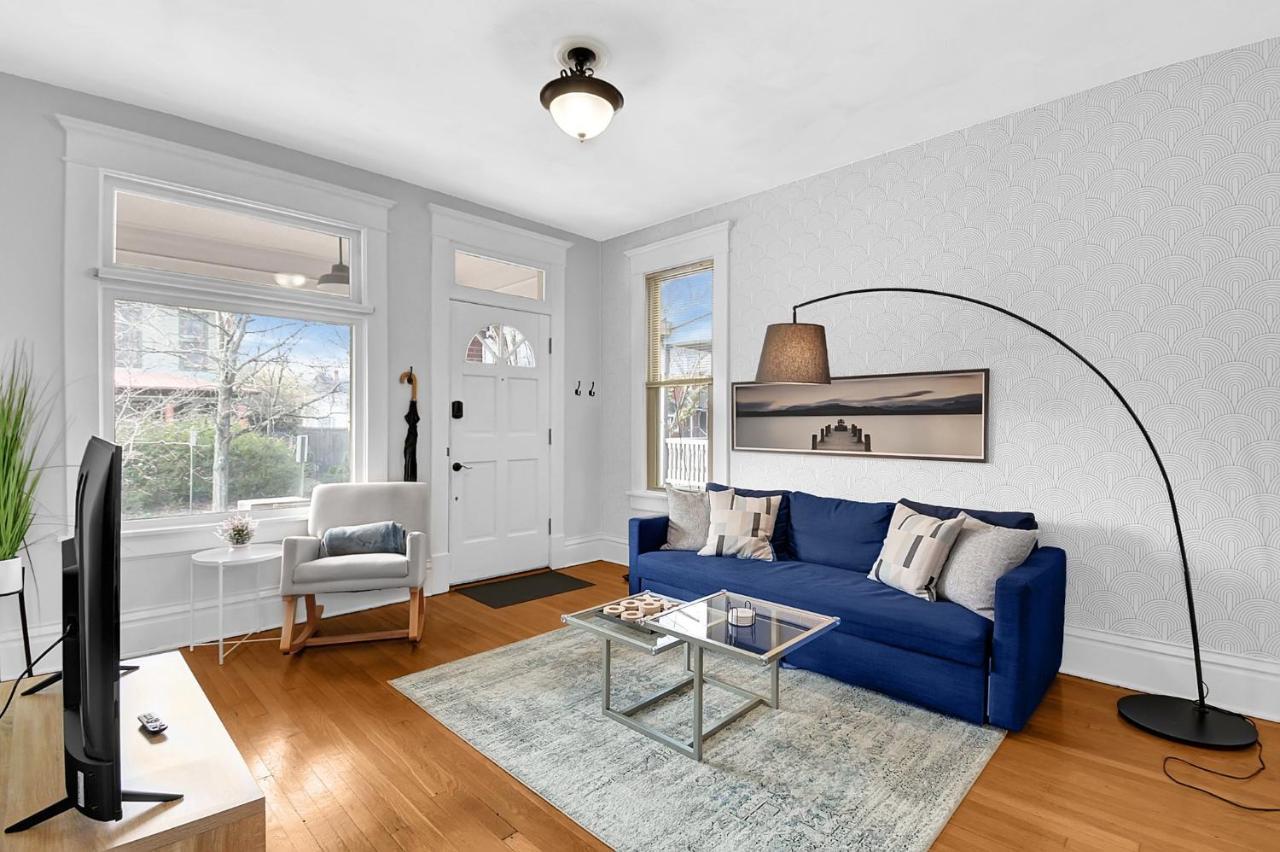 Apartmán Modern European 1Br Near Dt-Historic St Columbus Exteriér fotografie